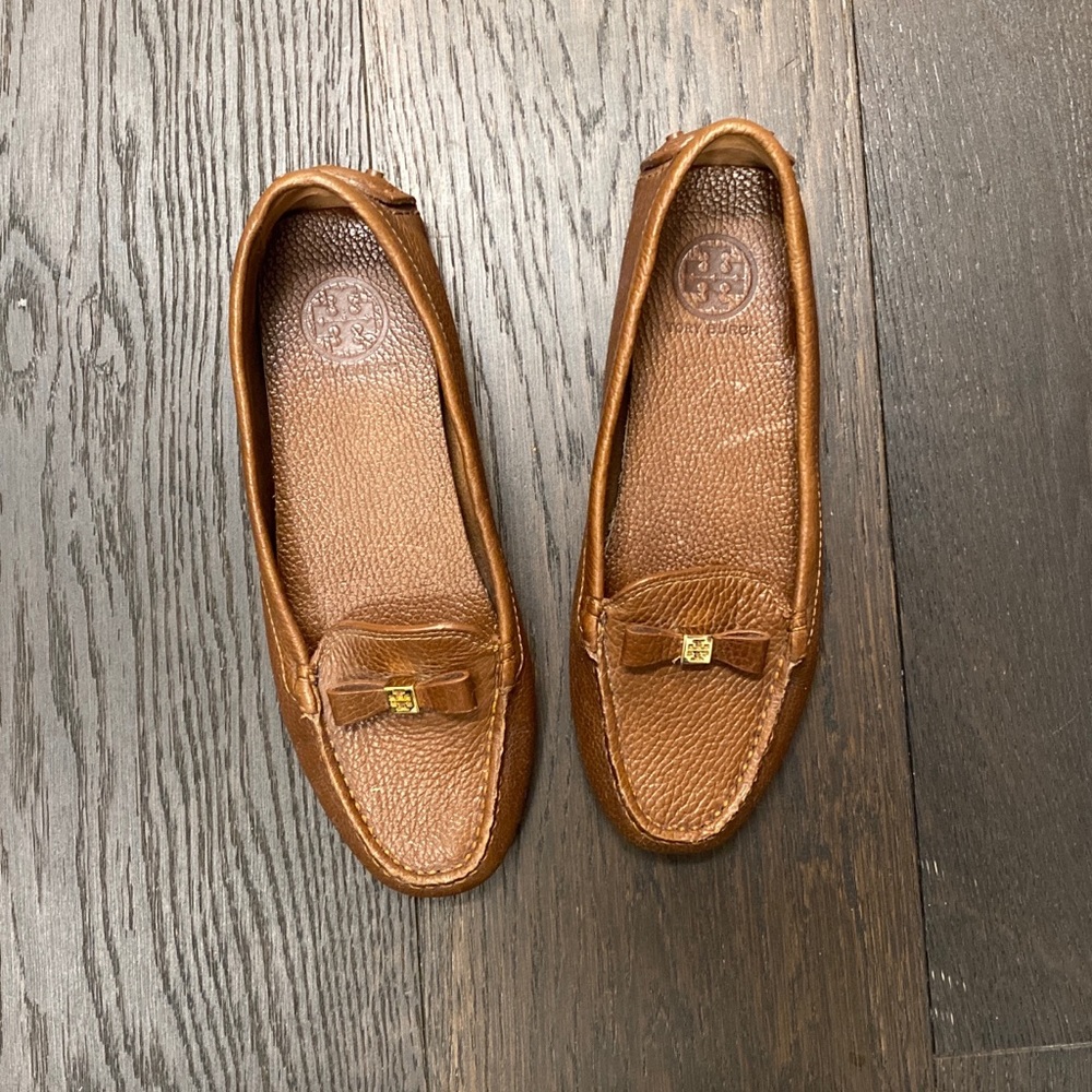 Tory Burch Cognac Brown Driving Mocassins